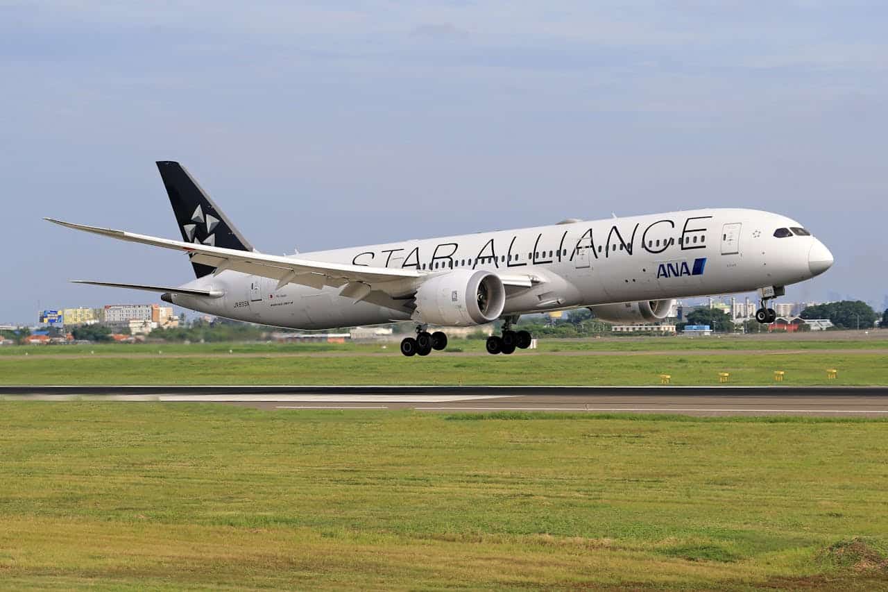Commercial Passenger Aircraft